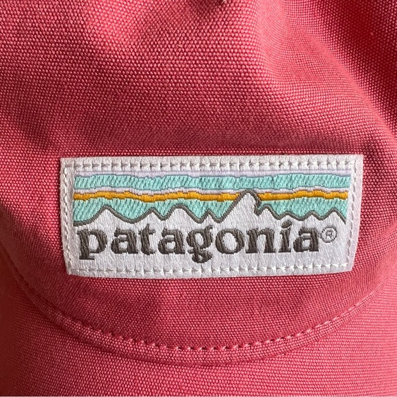 Patagonia Hat Pastel Label
Layback Mesh Back  - Pink and Blue - Picture 2 of 8